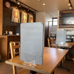 ラフターズ・カフェ - 