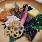 Wagyuukaiseki Bettei Kikumura - 