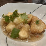 多満喜 - 煮物　海老芋と鱈白子の蟹あんかけ