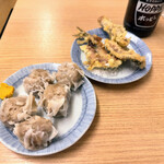 Tachinomi Banpaiya - 肉シューマイ￥220/イワシ天￥250
