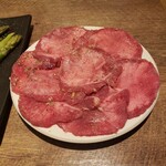 渋谷 和牛焼肉 USHIHACHI 極 - 