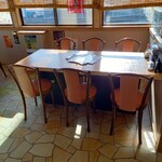 沖縄料理 美ら結 - テーブル席