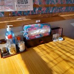 沖縄料理 美ら結 - 卓上