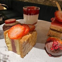 ERUTAN RESTAURANT BAR - 