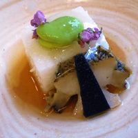 山玄茶 - 見た目も美しい「長芋豆腐」、、添えられた「鮑」も柔らかくて美味しいこと。 