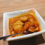 Koube Rokkoumichi Gyunta - ランチにて　お通し　トマト煮　冷えてるから固まってた