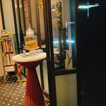 INTERSECT BY LEXUS - 