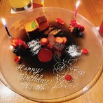 INTERSECT BY LEXUS - 