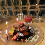 INTERSECT BY LEXUS - 