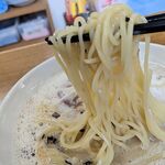 ラーメン おこじょ - 中細麺