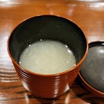 勢麟 - 蕪のすり流し、甘鯛で取った出汁と塩だけ、昆布やかつお節は使わない