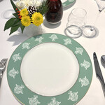 TATERU YOSHINO - タテル・ヨシノのプレート