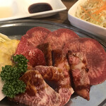 焼肉&ステーキ 官兵衛 - 