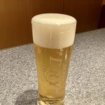 杏樹亭 岸根店 - 「生中（Asahiスーパードライ）（税込¥600）」きれいな泡！このグラスになってから美味しくなった気がします…