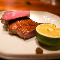 焼肉牛印 銀座店 - 厚切りタン