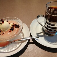 Russian Restaurant ROGOVSKI 銀座 - 