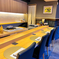 梅田 鮨 よこ田 - 