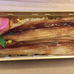 駅弁屋 - 穴子弁当