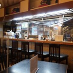 とんかつ あすなろ - 店内の様子①。