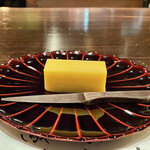 たでの葉 - 芋羊羹
      ほんのりとした甘みのある芋羊羹で、今宵も美味しく締まりました♪