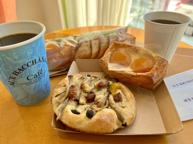 AUX BACCHANALES Takanawa