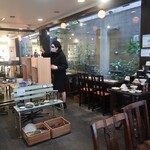 Utsuwa cafe to tedukuri zakka no mise yuu - 店内