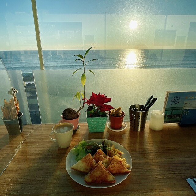 シーバーズカフェ （SEA BiRDS CAFE） 日立/カフェ 食べログ