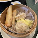 中国レストラン 雪園 - 「点心セット」
春巻き、小籠包、フカヒレ餃子