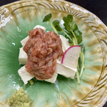 和屋 きらく - クリームチーズの酒盗