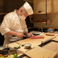 鮨　かねさか パレスホテル東京店 - 