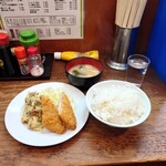 こづち食堂 - チクワ磯辺揚げに白身フライ、ご飯大盛り50円増し!