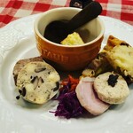 ビストロ デ トロワ - 