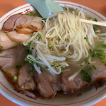 大吉食堂 - チャーシュー8枚がどーん！