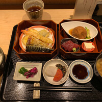 古今 本店 - スペシャル松花堂御膳