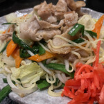 とも - 豚バラ塩焼きそば