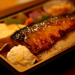 デリカキッチン - 大きなトロ鯖照り焼き弁当