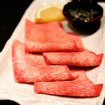 焼肉 神宮 - 塩昆布のアクセント！