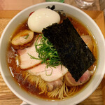 中華蕎麦 時雨 - 中華蕎麦、追加トッピング多数