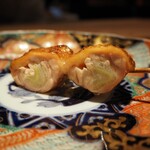 薪鳥新神戸 - 秋田 高原比内地鶏 手羽（葱入り）