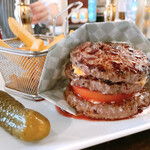 シェイクツリー バーガー＆バー - 