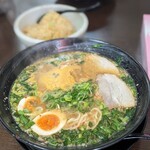 ラーメン三宅吉祥 - 