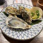庄や - 生牡蠣〔２個〕