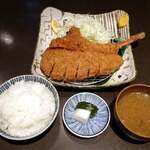 富士喜 - 骨付きロースとんかつ・ごはん汁香 1690円、セット350円