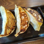 Hokkaidouramendemmaru - セットの餃子