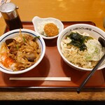 山田うどん - 