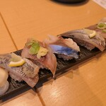 Sushi Sake Sakana Sugi Dama - （2022/11月）天然魚三種盛にぎり×2