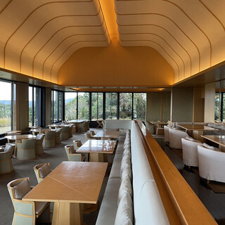 アマネムダイニング_2