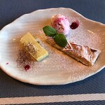 オステリアルーナマーレ - 手作りデザートにドリンクついて１６００円？安すぎます！！