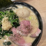 ラーメン 吟とん - 