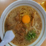 徳島ラーメン　麺八 - 